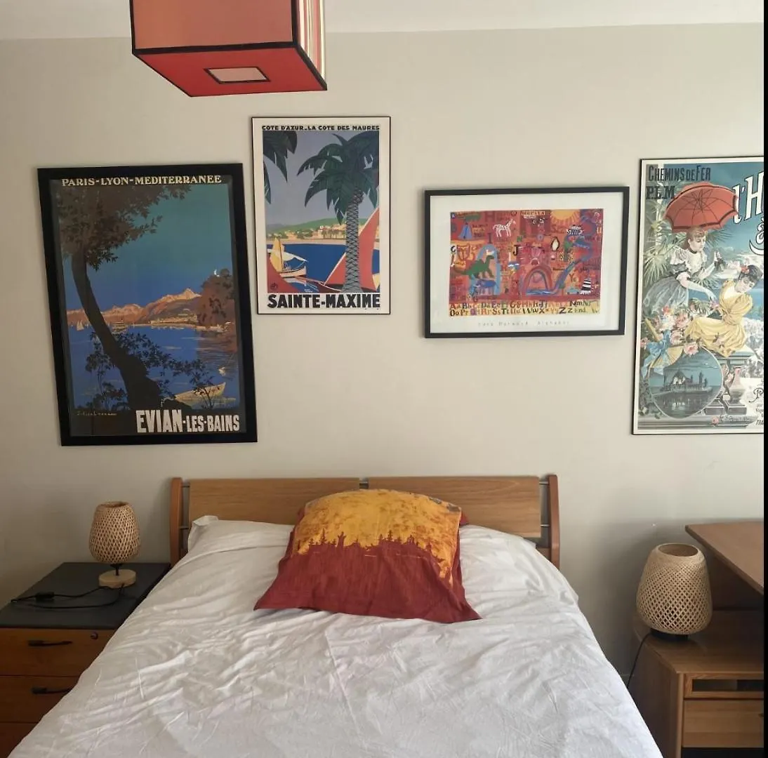 Le Vauvenargues Apartment Paris 0*,